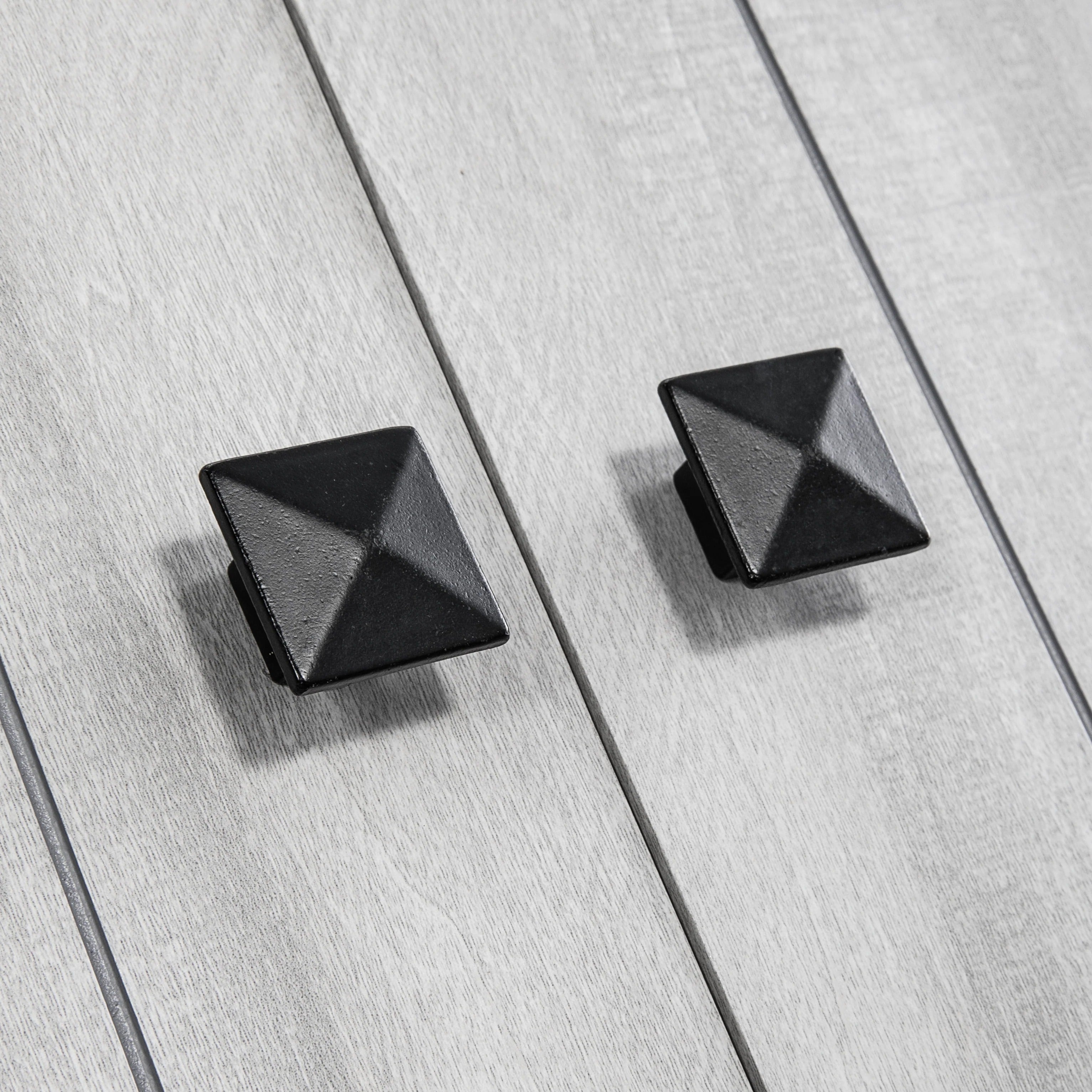 FWC20153 52" Wine Cabinet-Offwhite